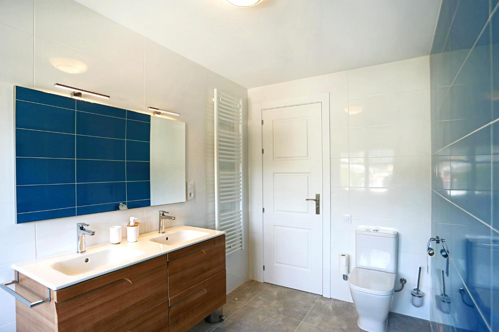 Homestay Villa Estrella - Costa Brava Калелья Номер фото